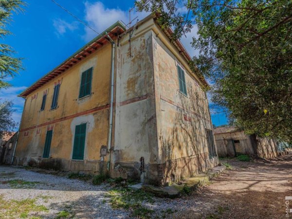 casa indipendente in vendita a Monte Argentario in zona Porto Ercole