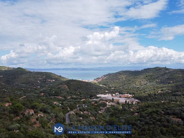 casa indipendente in vendita a Monte Argentario in zona Porto Santo Stefano
