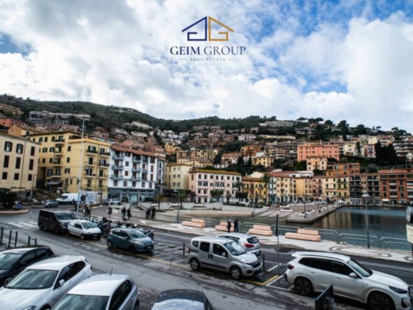 negozio in vendita a Monte Argentario in zona Porto Santo Stefano