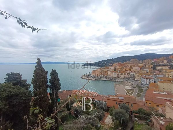 appartamento in vendita a Monte Argentario in zona Porto Santo Stefano