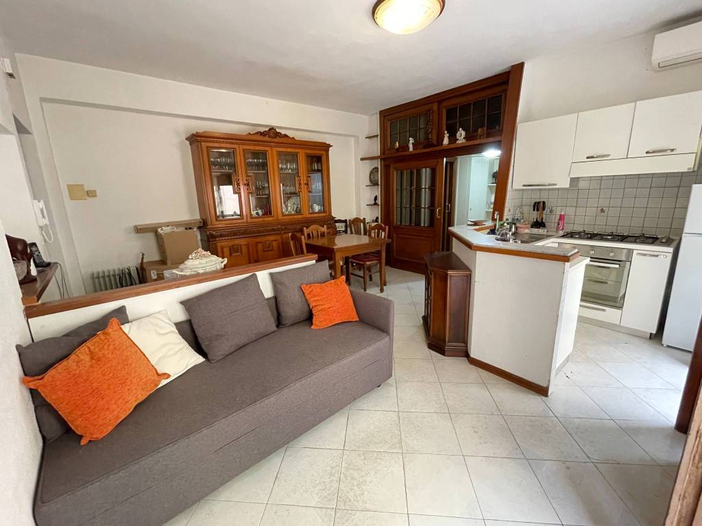 appartamento in vendita a Monte Argentario in zona Porto Santo Stefano