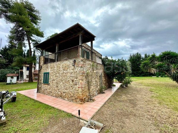 casa indipendente in vendita a Monte Argentario in zona Porto Ercole