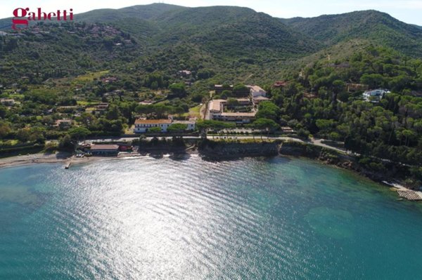 appartamento in vendita a Monte Argentario in zona Porto Santo Stefano