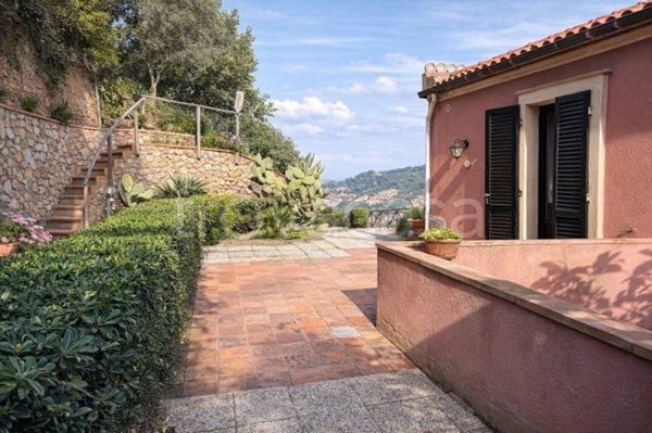 appartamento in vendita a Monte Argentario in zona Porto Santo Stefano