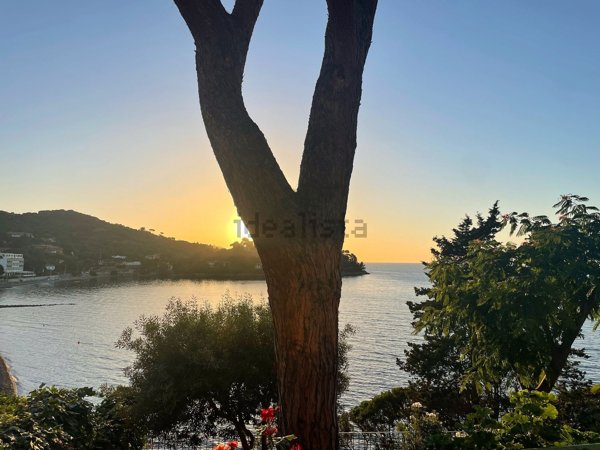 casa indipendente in vendita a Monte Argentario in zona Porto Santo Stefano