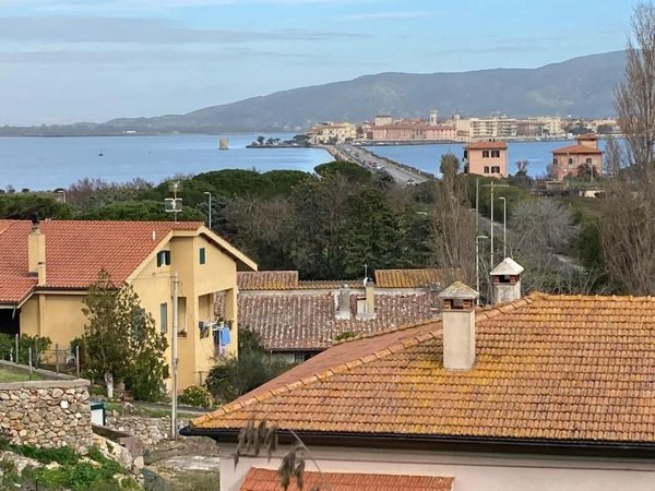 casa indipendente in vendita a Monte Argentario in zona Terrarossa