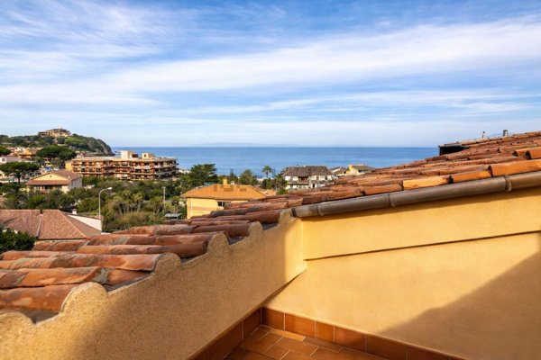 casa indipendente in vendita a Monte Argentario in zona Pozzarello
