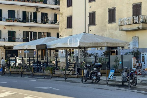 negozio in vendita a Monte Argentario in zona Porto Santo Stefano