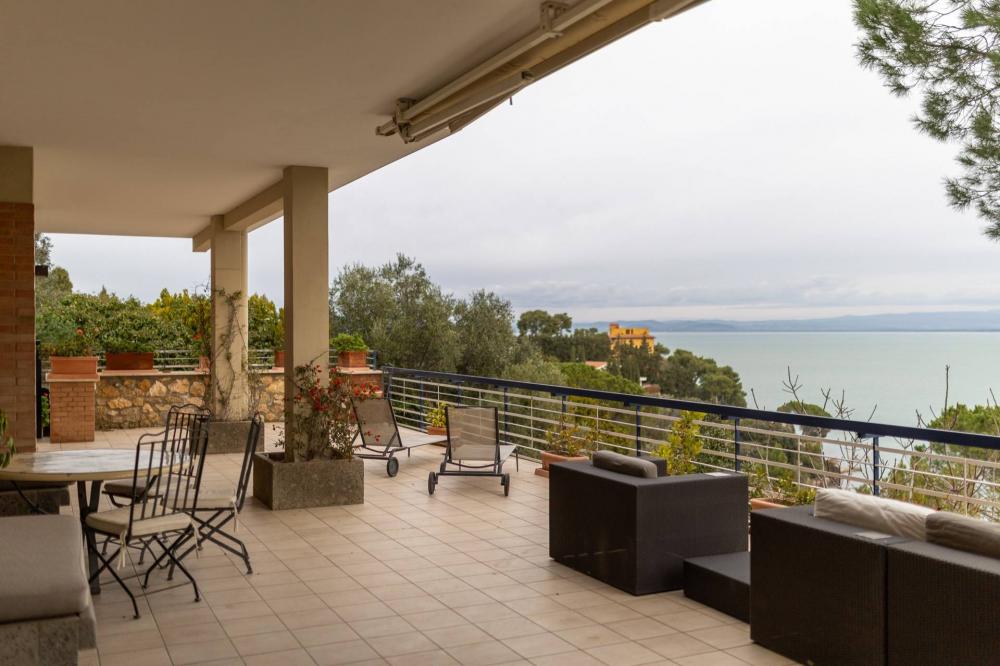 casa indipendente in vendita a Monte Argentario in zona Porto Santo Stefano