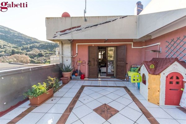 appartamento in vendita a Monte Argentario in zona Porto Santo Stefano