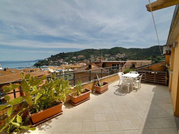 appartamento in vendita a Monte Argentario in zona Porto Santo Stefano