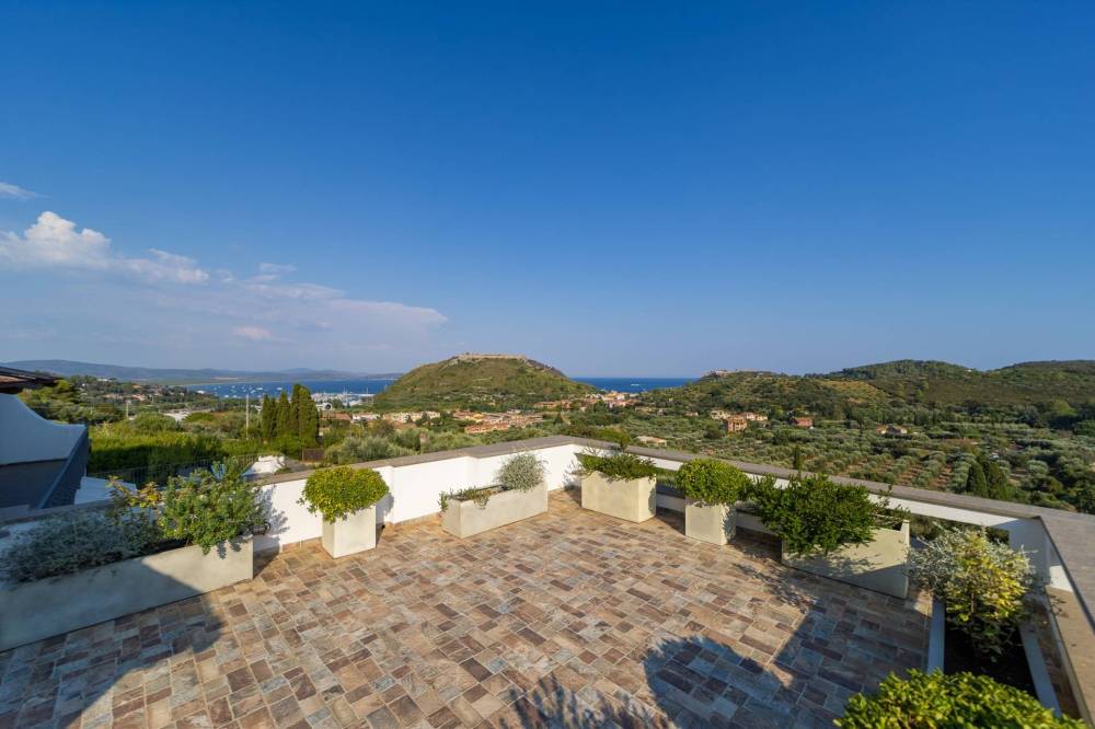 casa indipendente in vendita a Monte Argentario in zona Porto Ercole