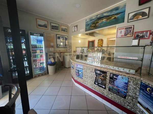 negozio in vendita a Monte Argentario in zona Porto Ercole