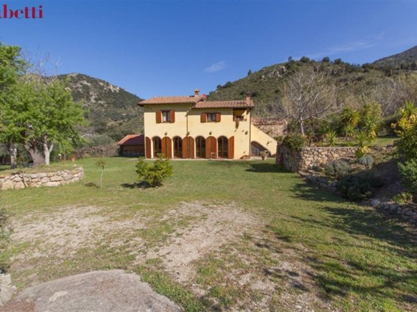 casa indipendente in vendita a Monte Argentario in zona Porto Santo Stefano