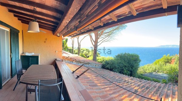 appartamento in vendita a Monte Argentario in zona Cala Piccola