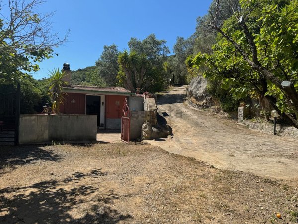 appartamento in vendita a Monte Argentario in zona Porto Santo Stefano