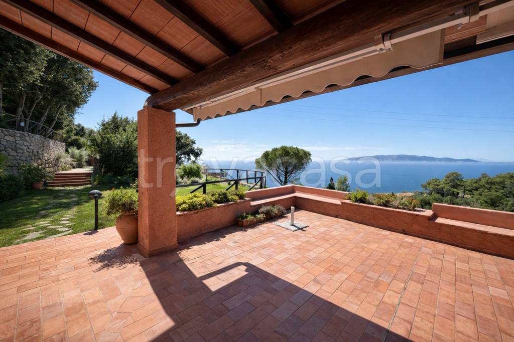 casa indipendente in vendita a Monte Argentario in zona Porto Santo Stefano