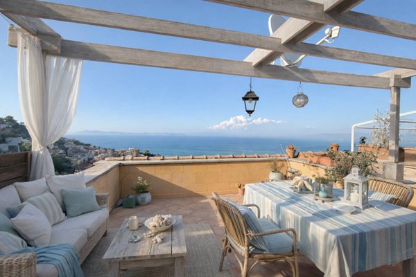 appartamento in vendita a Monte Argentario in zona Porto Santo Stefano