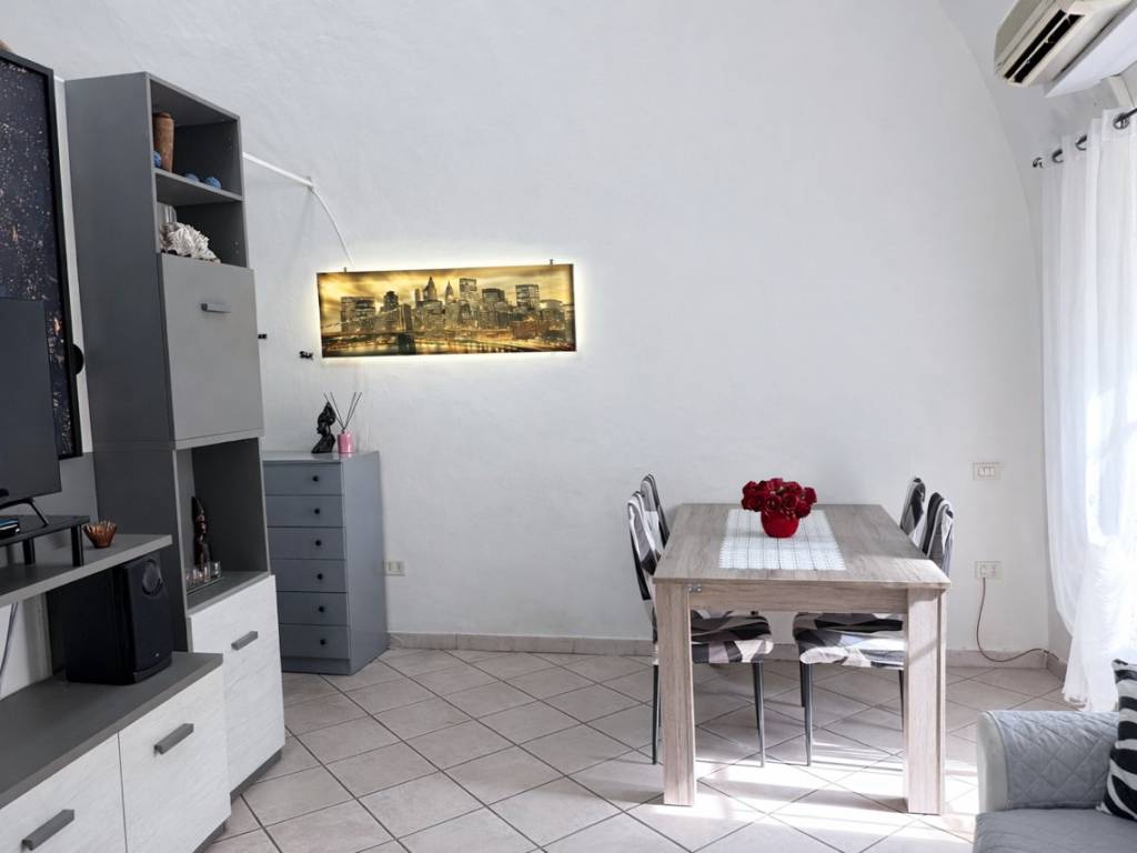 appartamento in vendita a Monte Argentario in zona Porto Santo Stefano