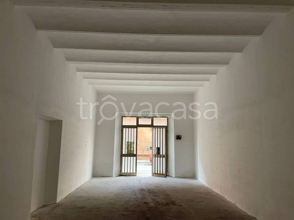 locale di sgombero in vendita a Monte Argentario in zona Porto Santo Stefano