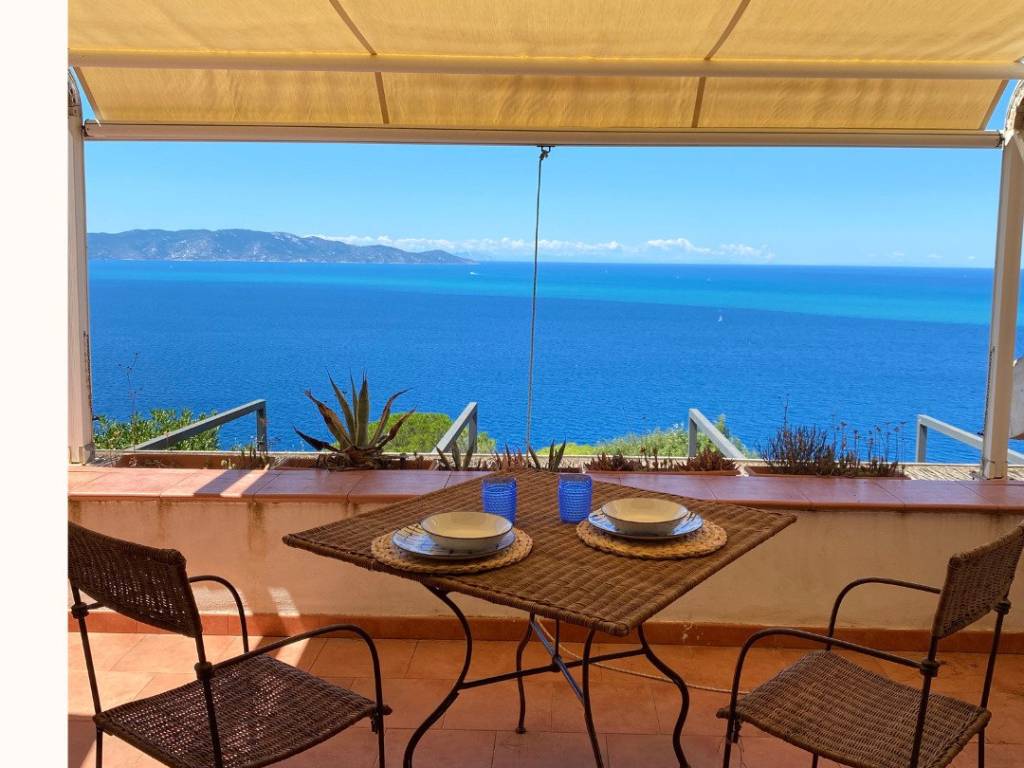 appartamento in vendita a Monte Argentario in zona Porto Santo Stefano