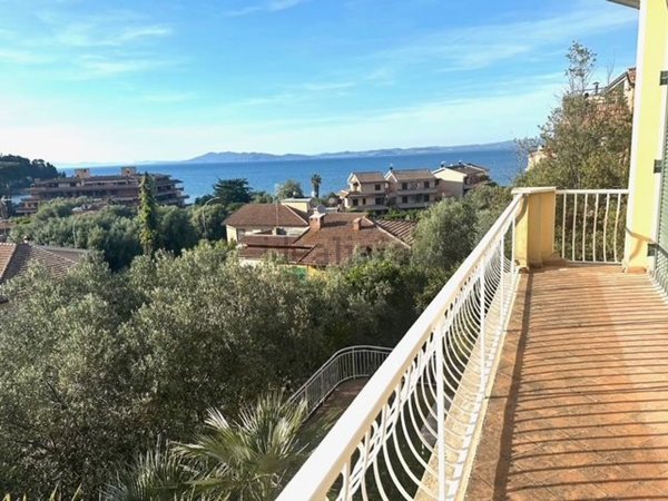 casa indipendente in vendita a Monte Argentario in zona Pozzarello