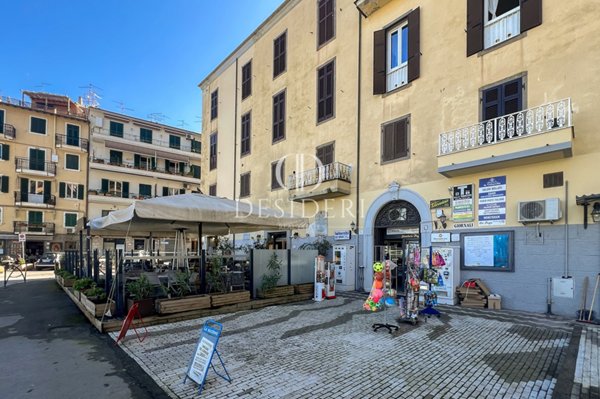 negozio in vendita a Monte Argentario in zona Porto Santo Stefano