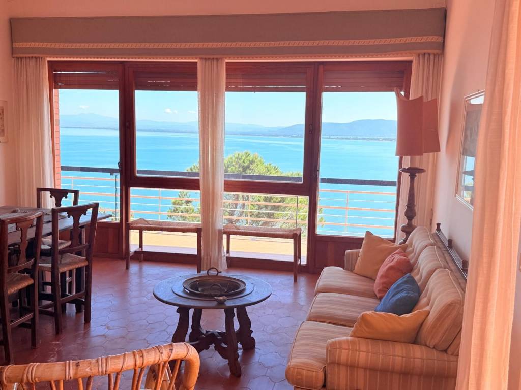 appartamento in vendita a Monte Argentario in zona Pozzarello