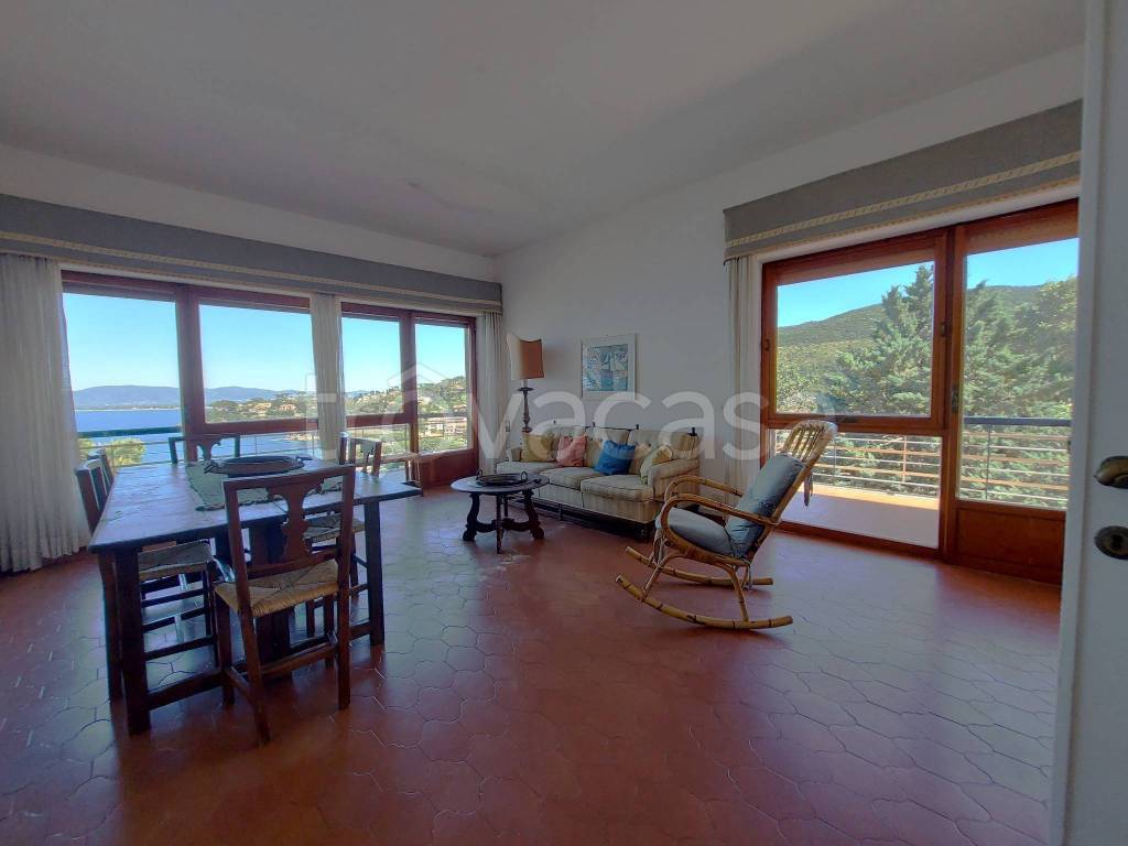 appartamento in vendita a Monte Argentario in zona Porto Santo Stefano