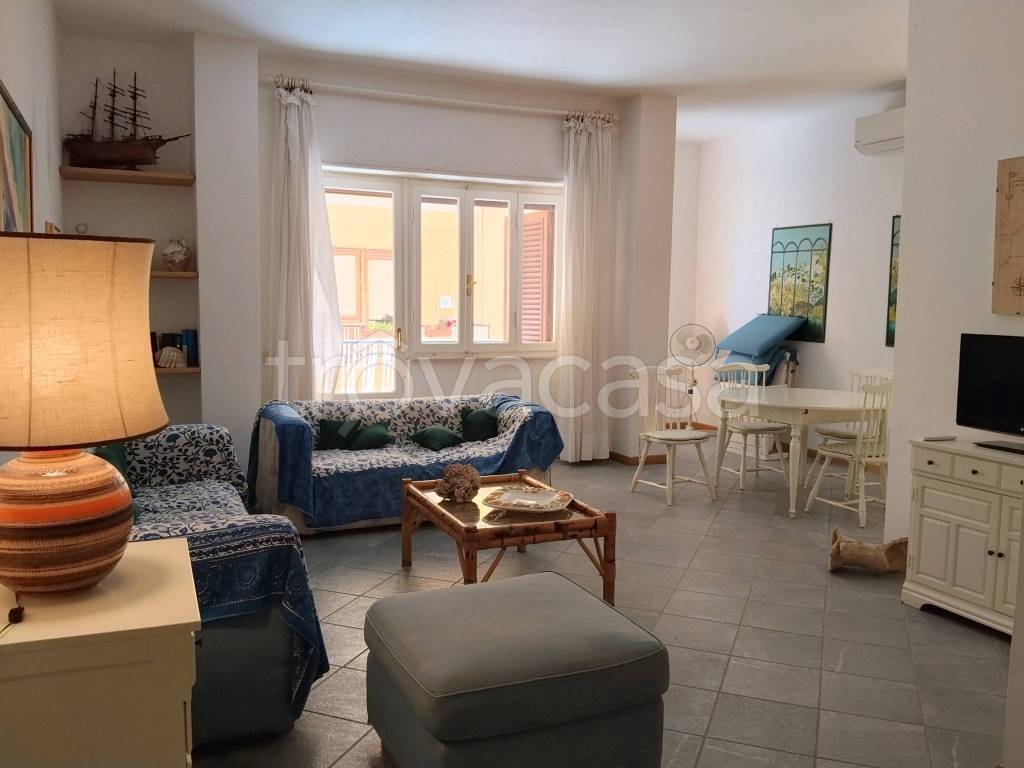 appartamento in vendita a Monte Argentario in zona Porto Santo Stefano