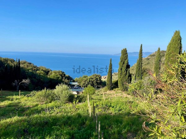 casa indipendente in vendita a Monte Argentario
