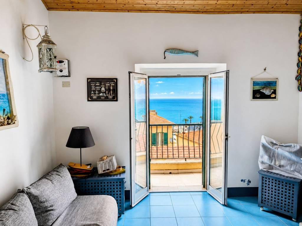 appartamento in vendita a Monte Argentario in zona Porto Santo Stefano