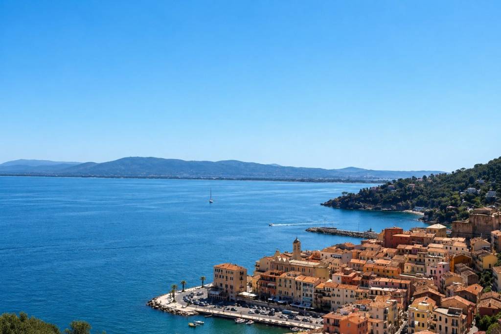appartamento in vendita a Monte Argentario in zona Porto Santo Stefano