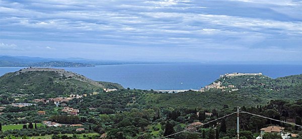 casa indipendente in vendita a Monte Argentario in zona Porto Ercole