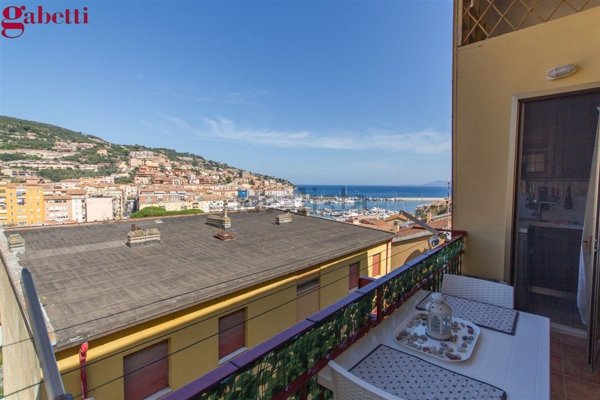 appartamento in vendita a Monte Argentario in zona Porto Santo Stefano