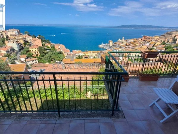 casa indipendente in vendita a Monte Argentario in zona Porto Santo Stefano