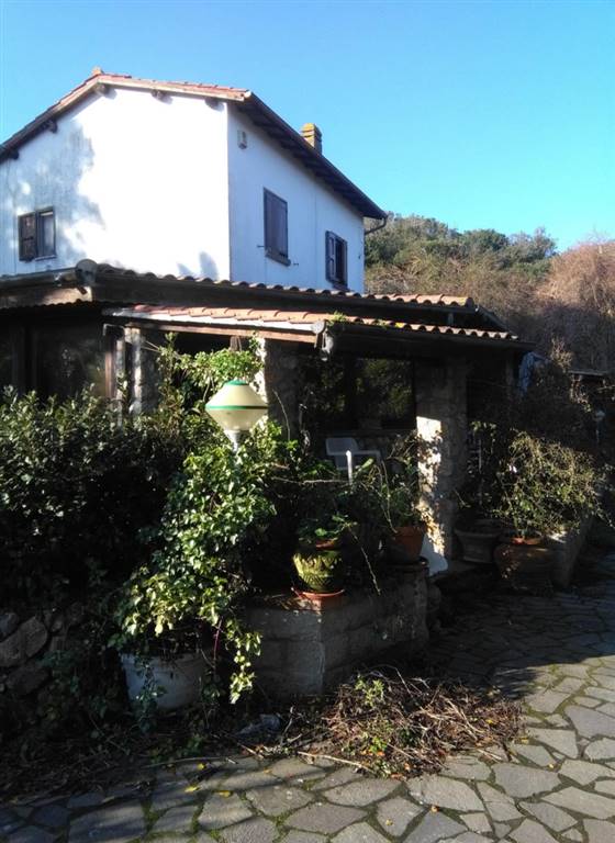 casa semindipendente in vendita a Monte Argentario in zona Porto Santo Stefano