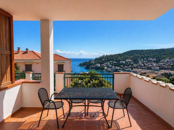 appartamento in vendita a Monte Argentario in zona Porto Santo Stefano