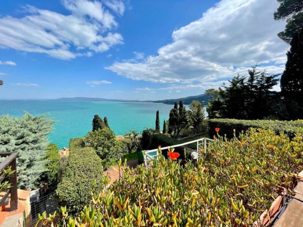 appartamento in vendita a Monte Argentario in zona Porto Santo Stefano