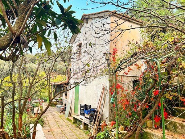 appartamento in vendita a Monte Argentario in zona Porto Santo Stefano