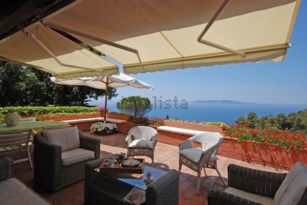 casa indipendente in vendita a Monte Argentario in zona Cala Piccola
