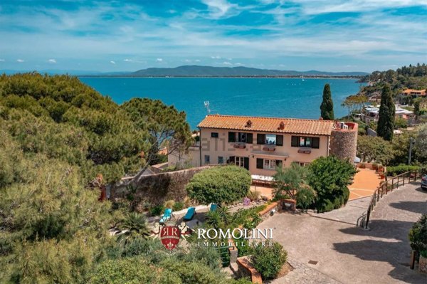 casa indipendente in vendita a Monte Argentario