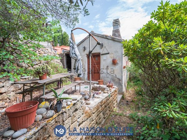 appartamento in vendita a Monte Argentario in zona Porto Santo Stefano