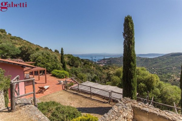 quadrivano in vendita a Monte Argentario