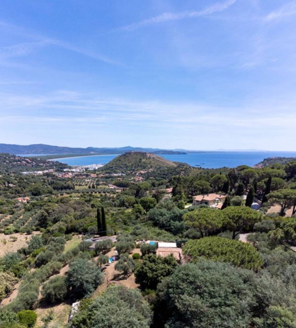 casa indipendente in vendita a Monte Argentario in zona Porto Ercole