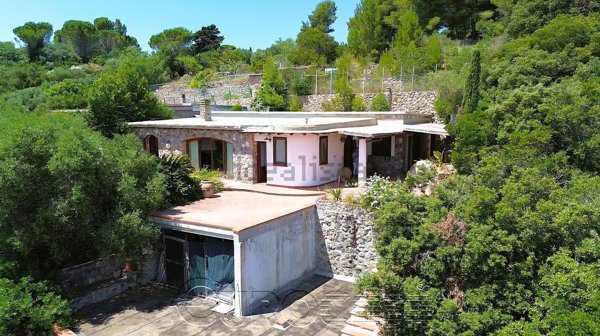 casa indipendente in vendita a Monte Argentario in zona Porto Santo Stefano