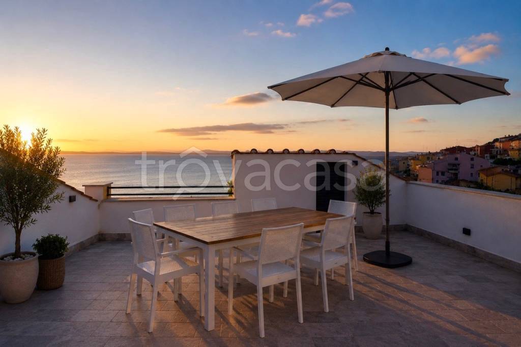 appartamento in vendita a Monte Argentario in zona Porto Santo Stefano