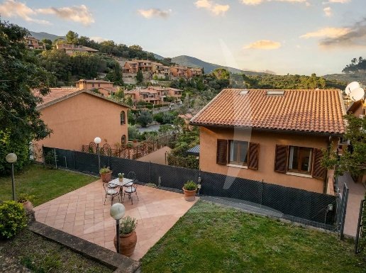 appartamento in vendita a Monte Argentario in zona Porto Ercole