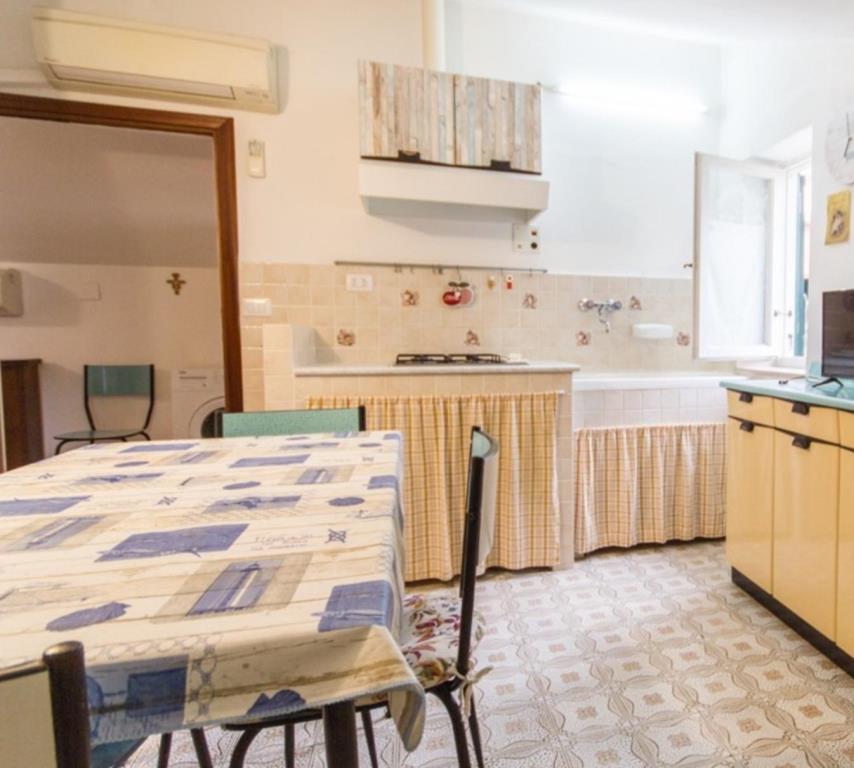 appartamento in vendita a Monte Argentario in zona Porto Santo Stefano