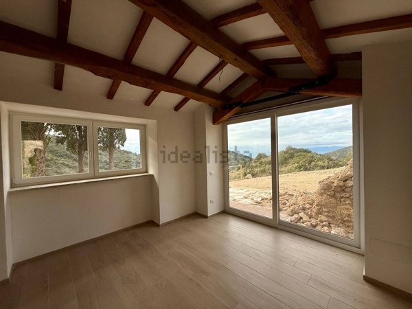 casa indipendente in vendita a Monte Argentario